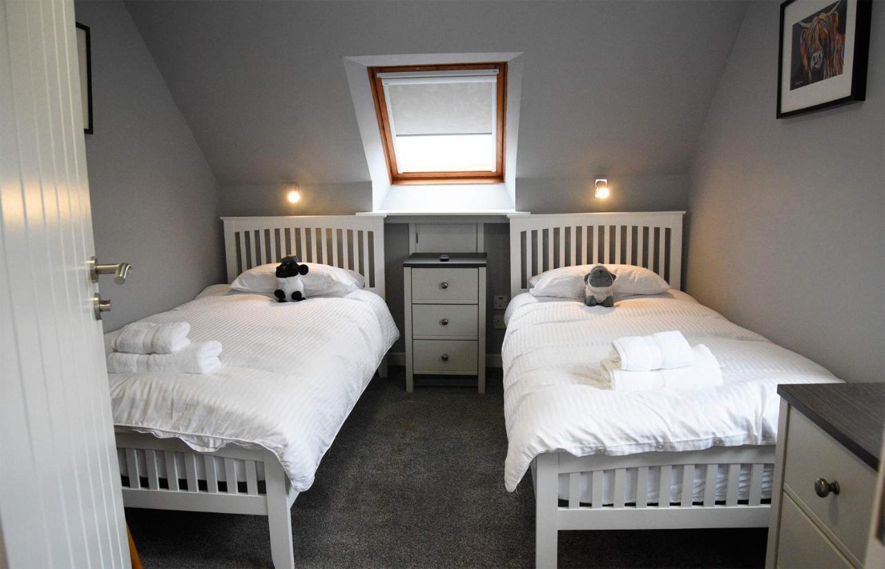 5 Glenconon Bed And Breakfast วิก ภายนอก รูปภาพ