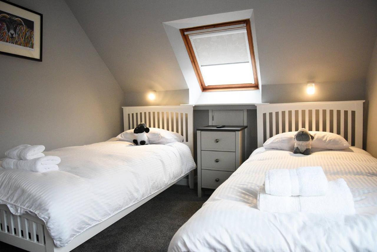 5 Glenconon Bed And Breakfast วิก ภายนอก รูปภาพ